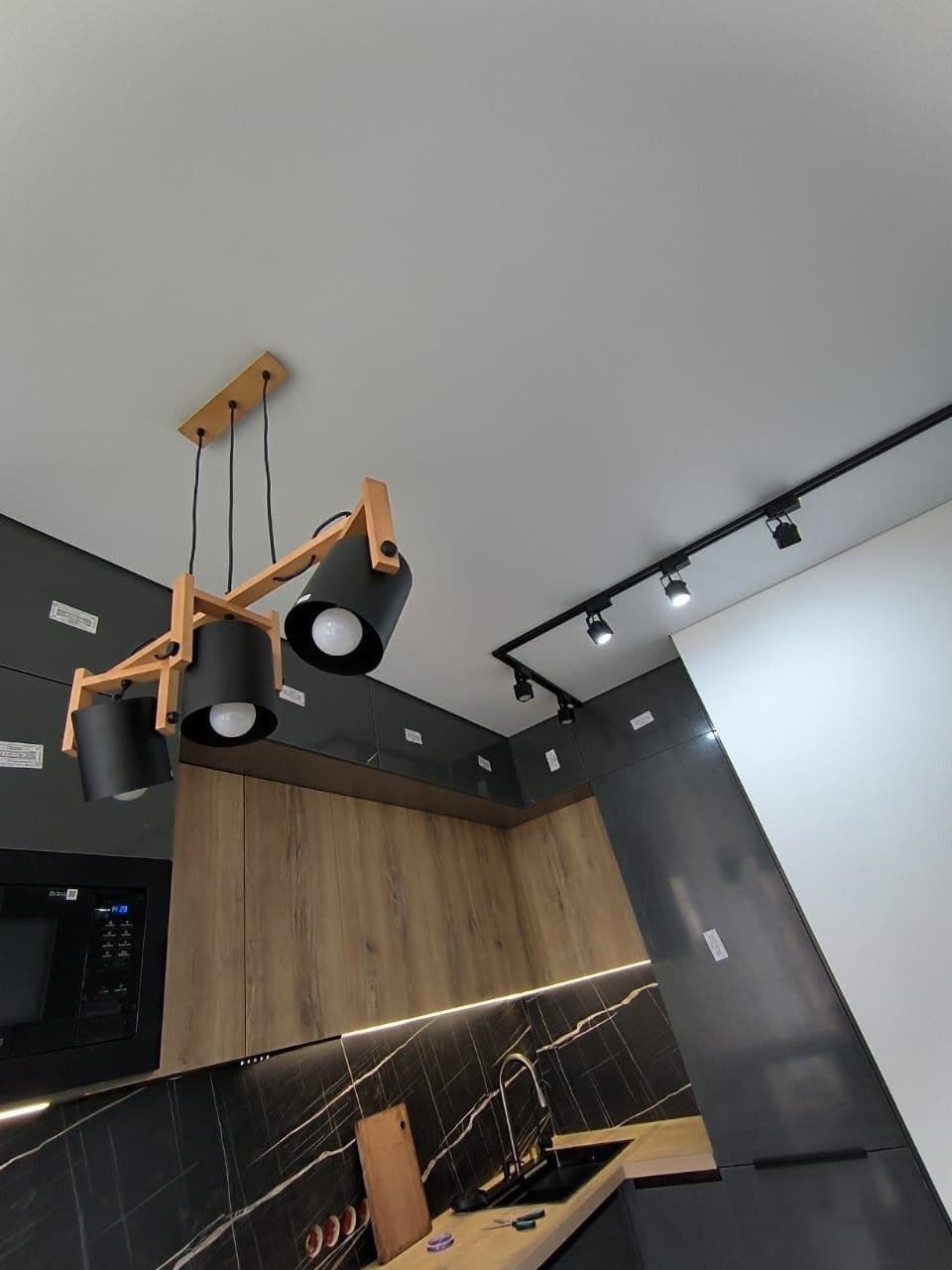 Установка трековой системы